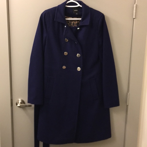 Coat - Picture 2 of 6